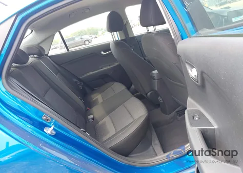 2021 Kia Rio S z USA, uszkodzony, nr VIN 3KPA24AD4ME423961